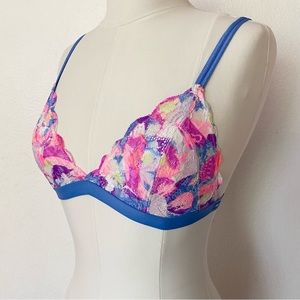 PINK Victoria’s Secret Bright Lace Triangle Bralette S